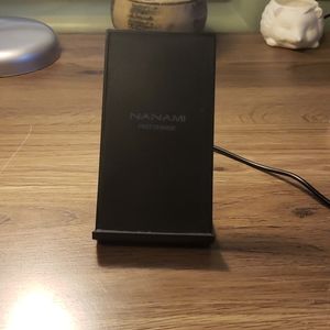 Stand Up Phone Charger